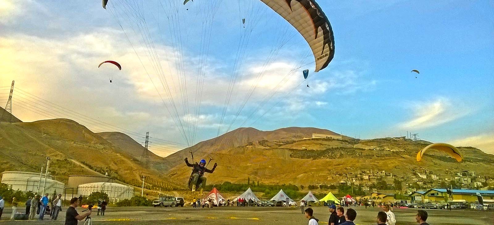 Flying with Glider in Tehran, Janatabad Site